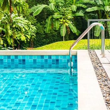 pool 350