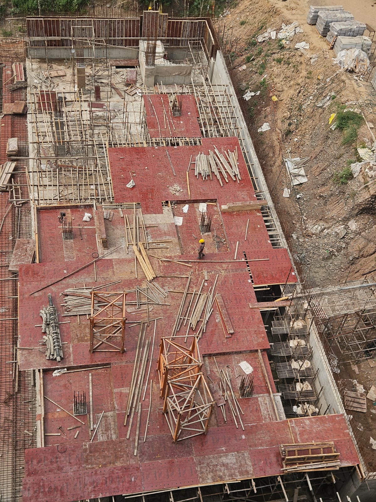 Non tower area pour 5 ground floor level